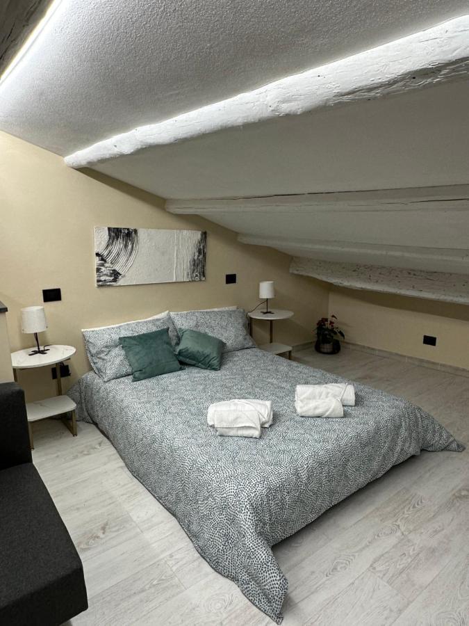 Olinad Rooms Кастелбуоно Екстериор снимка