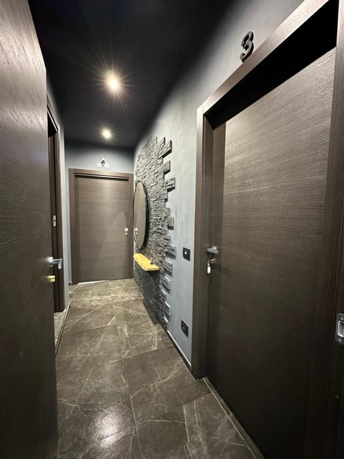 Olinad Rooms Кастелбуоно Екстериор снимка